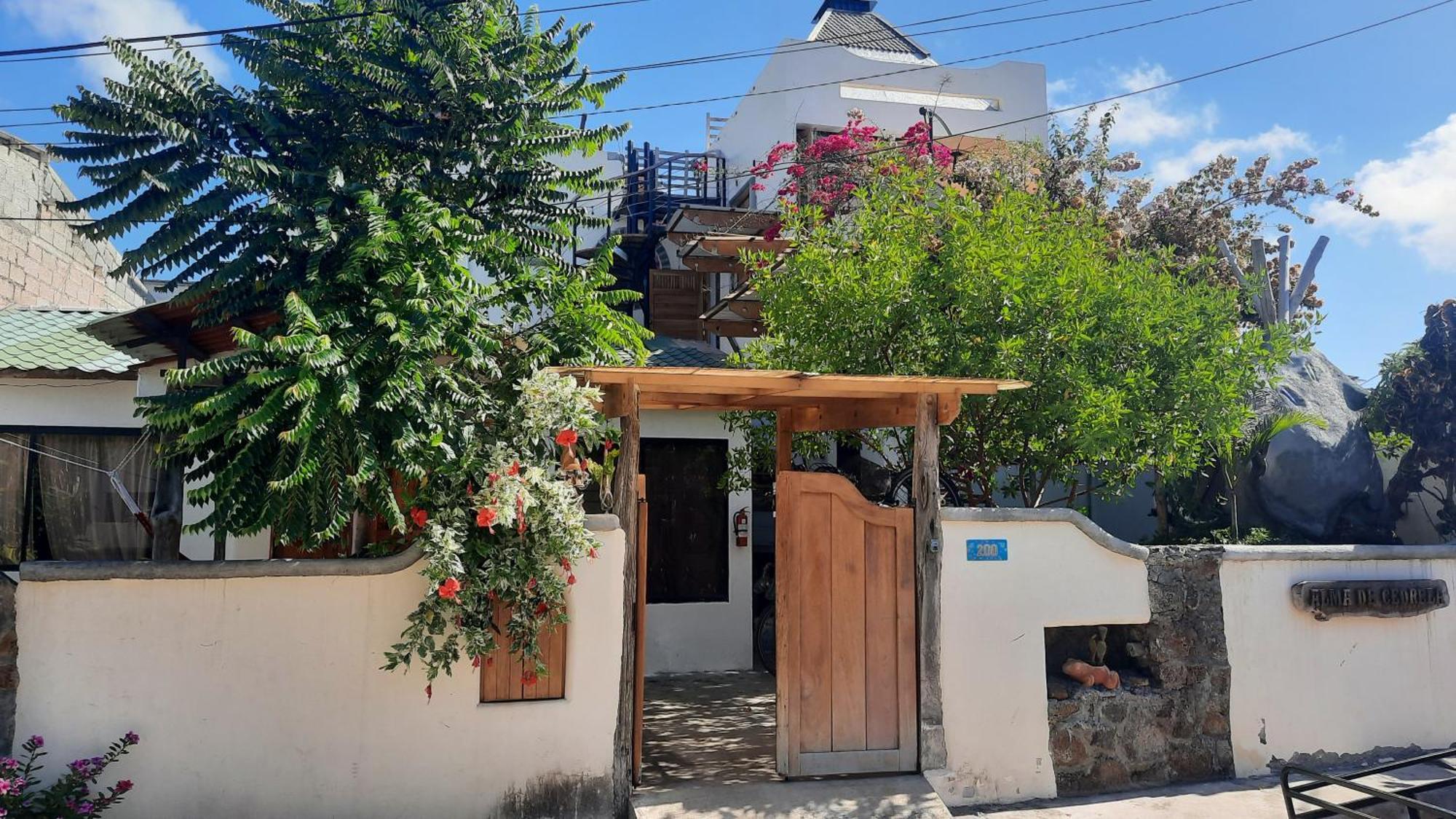 Apartamento Alma de cedrela Puerto Ayora  Exterior foto